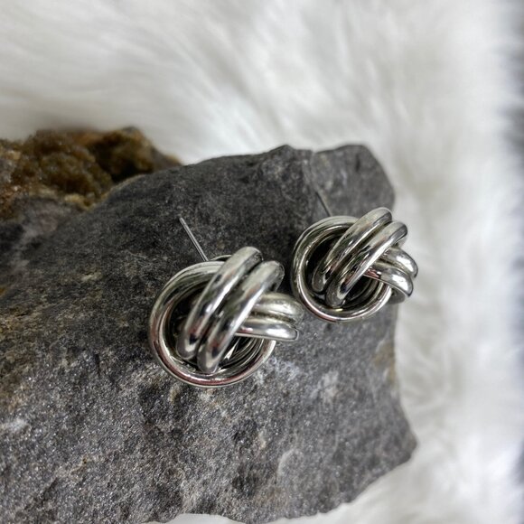 Silver Tone Knot Pierced Earrings .75" X .75" - Picture 4 of 7